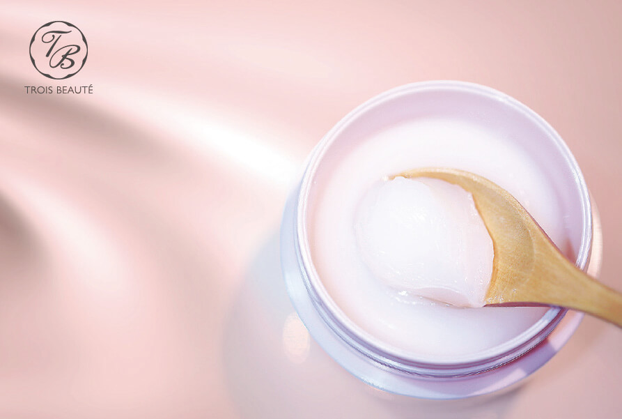TROIS BEAUTÉ BALM LEANSING